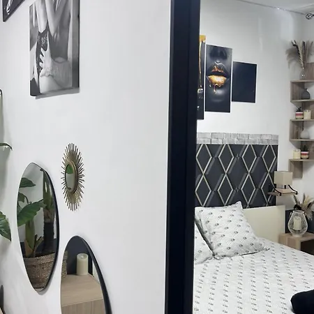 La Sensuelle Parenthese Apartment